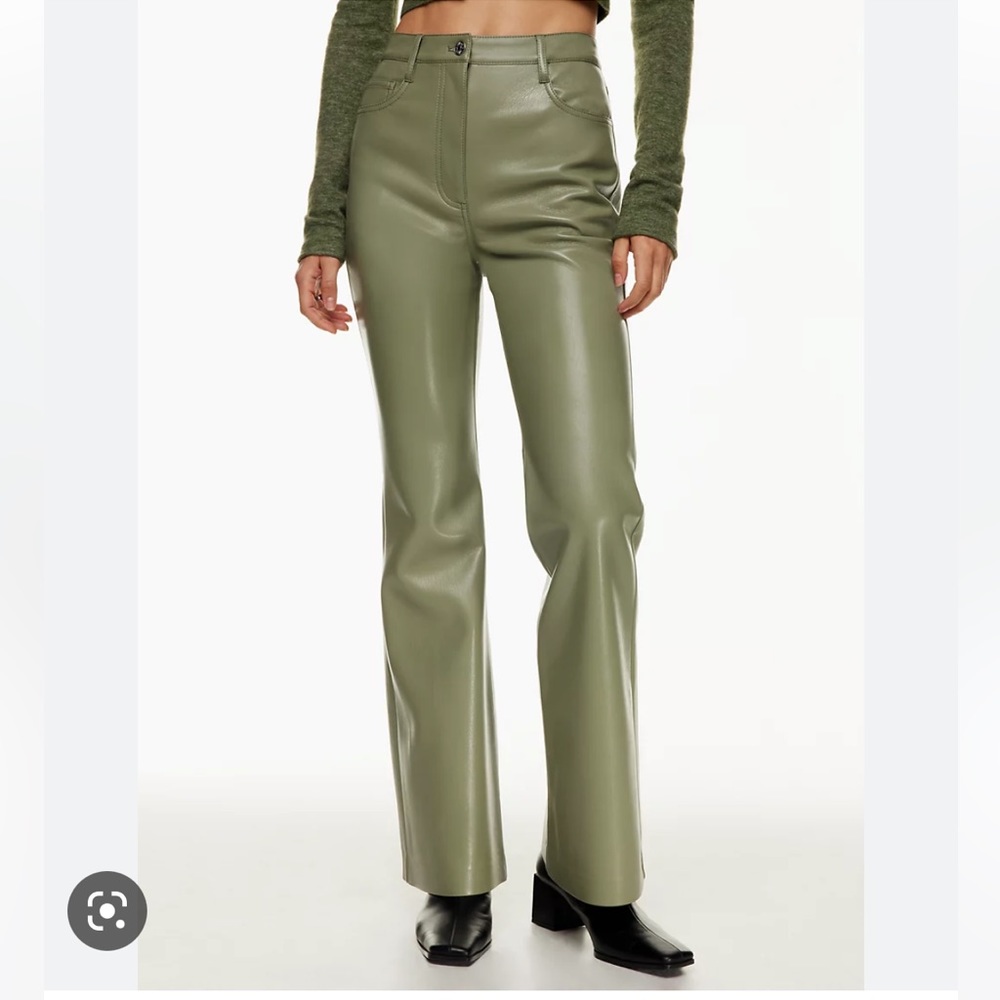 Aritzia Wilfred Melina Flare Pant
